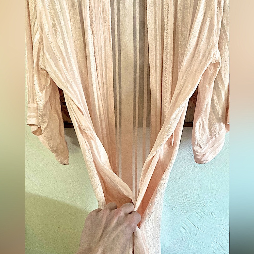 SAKS FIFTH AVENUE 100% SILK KIMONO ROBE SHORT ROBE SILK LOUNGEWEAR - Picture 10 of 13
